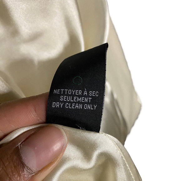 RW&CO Women's Ivory Single Breasted Wool Blend Coat - Picture 8 of 12